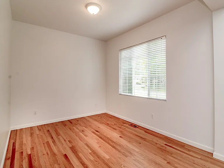 1485 Bobs Hollow Ln — Photo 10