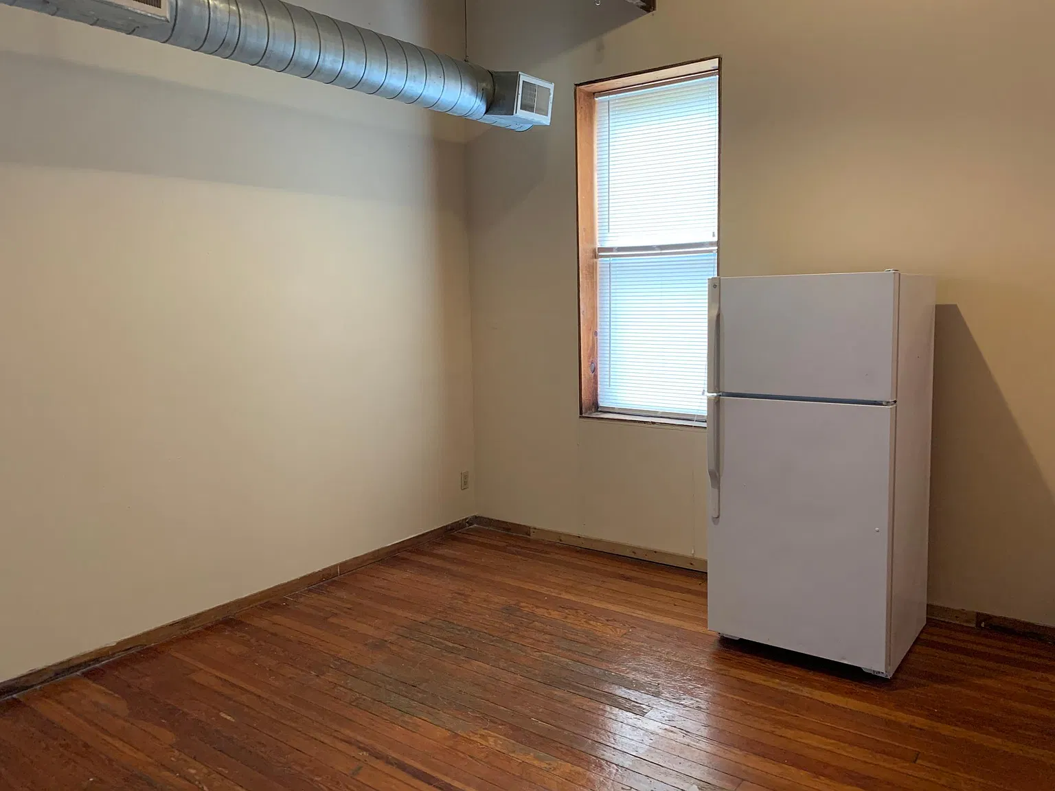 2 bed, 1.5 bath, $1,450 — Photo 3