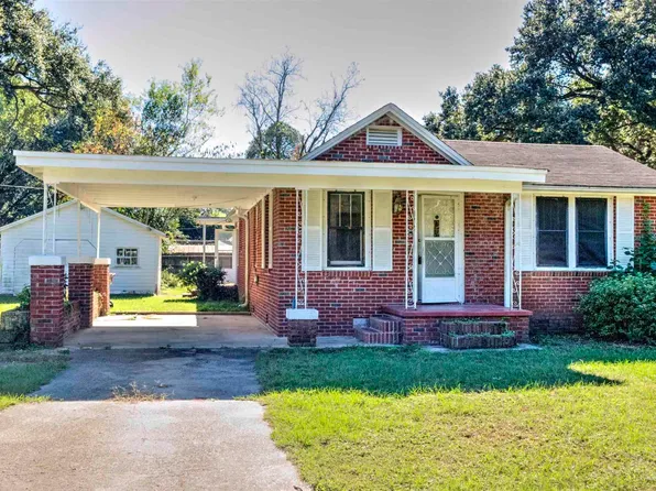 105 Cherokee Trl, Pensacola, FL 32506