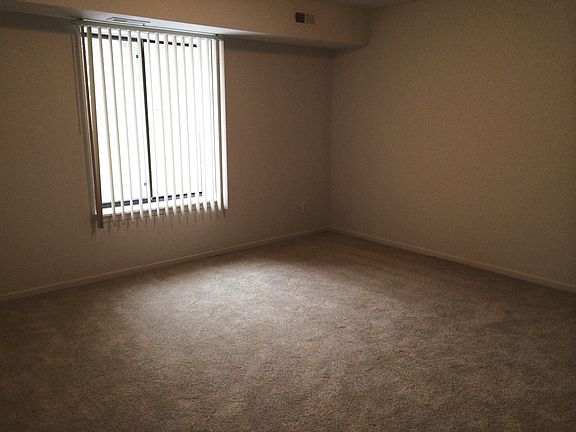 5th image of 19410 Mayfield Ave APT 204