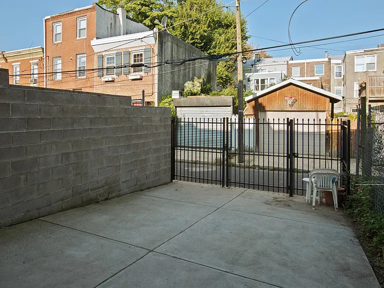 708 S Smedley St — Photo 9