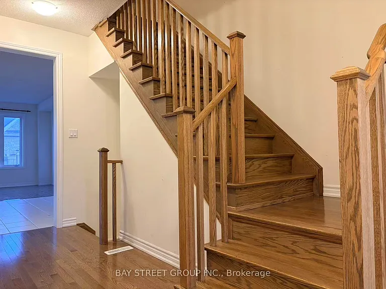30 Sigford St — Photo 11