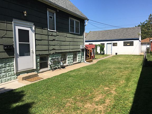 3rd image of 4815 Homerlee Ave