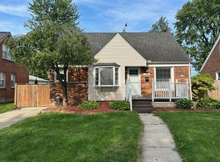 1845 Ellwood Ave, Berkley, MI 48072