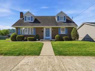 526 Lincoln Ave, Springdale, PA 15144