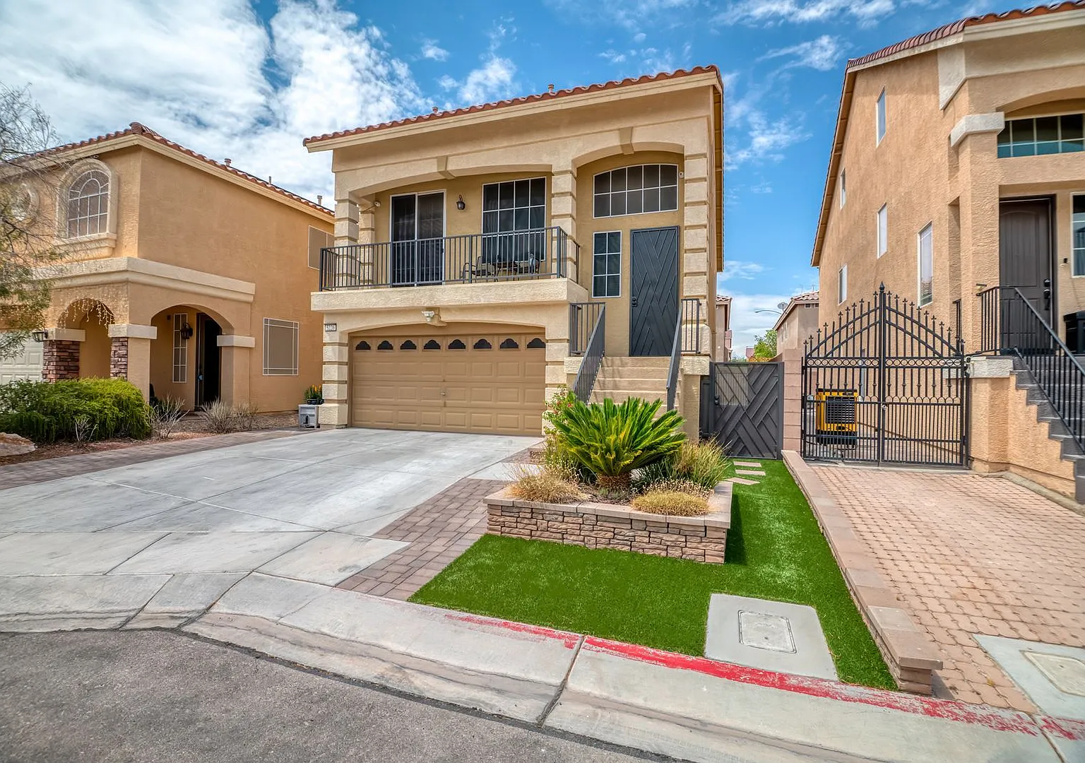Move-In Ready 4-Bedroom + Loft, 2.5 Bath, 2-Car Garage Home In Las Vegas! — Photo 1