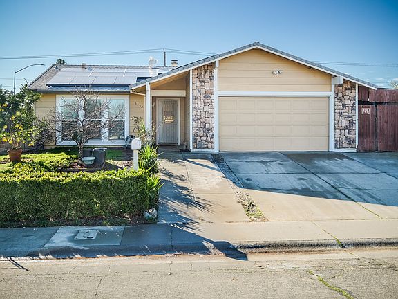 2nd image of 6352 Glenhills Way