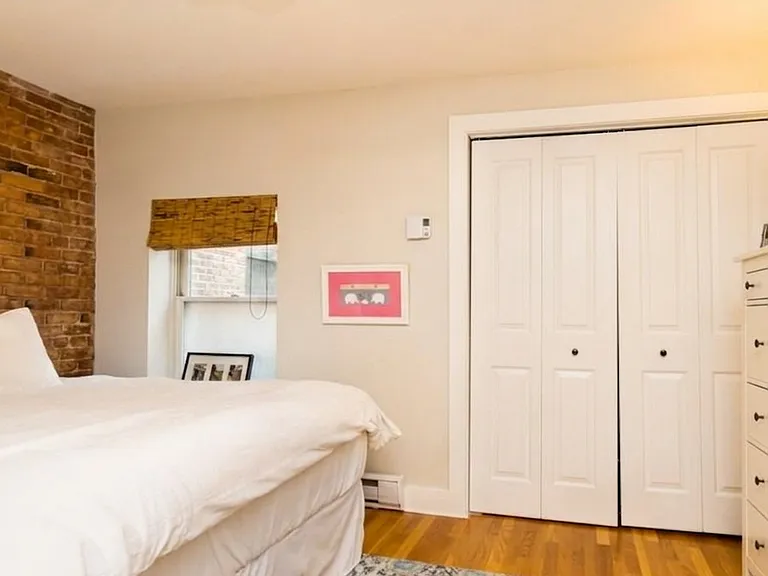 68 Russell St #1 — Photo 5
