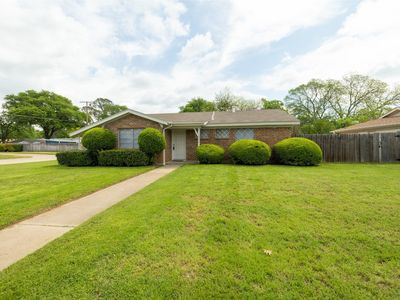 1356 Simpson Dr, Hurst, TX, 76053