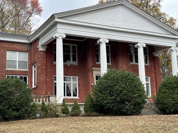 620 Poplar St, Dyersburg, TN 38024