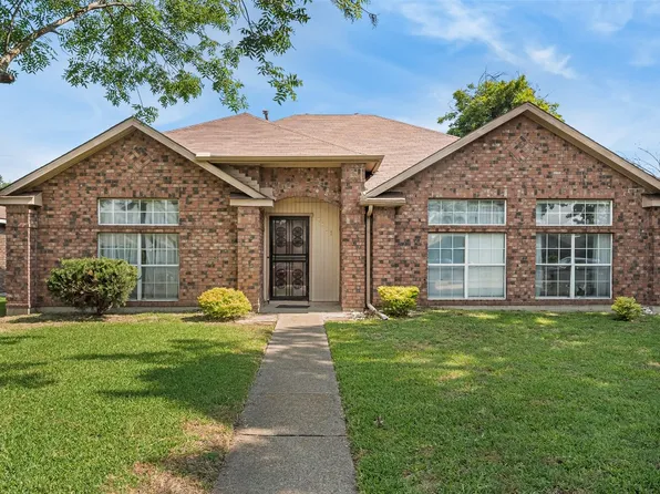 7111 Rothland St, Dallas, TX 75227