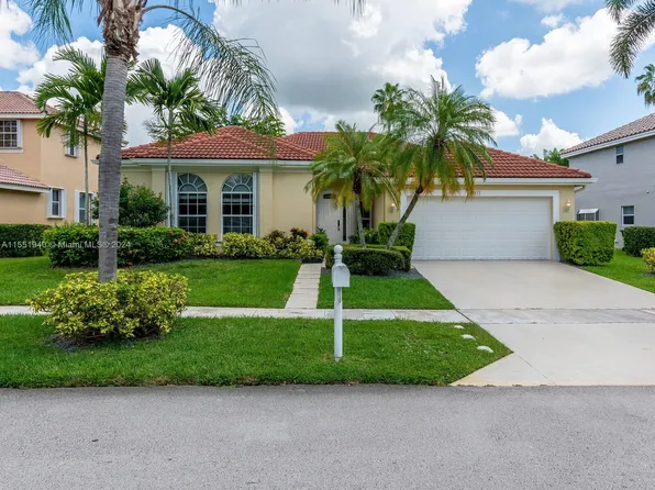 17411 NW 8th St, Pembroke Pines, FL 33029