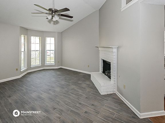 3rd image of 7578 Lilly Dr
