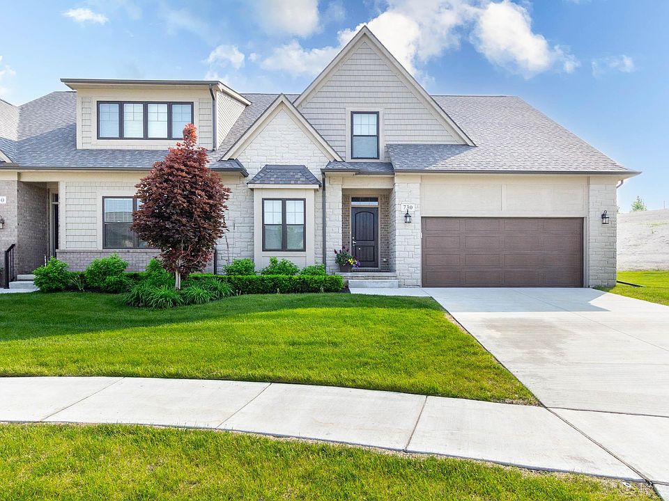 1st image of 730 Brookstone Dr