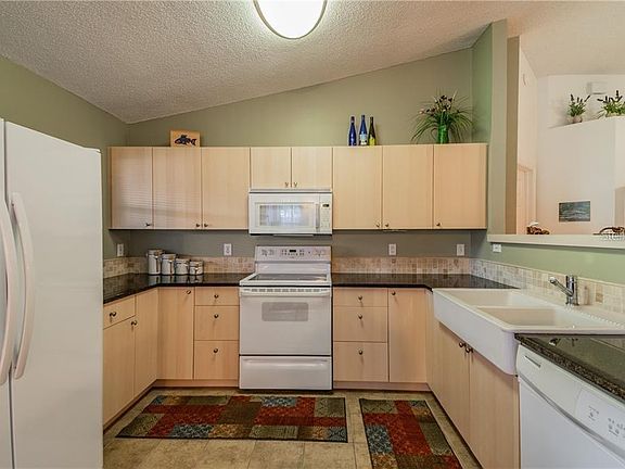 4th image of 1305 Gangplank Dr