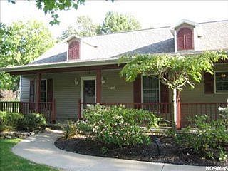1st image of 1563 Elmwood Dr