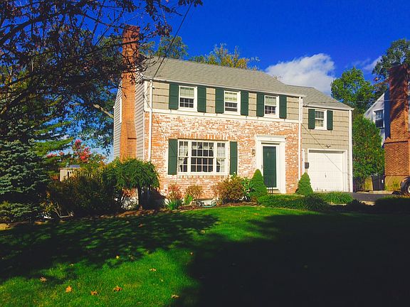 2nd image of 31 Coolidge Ave