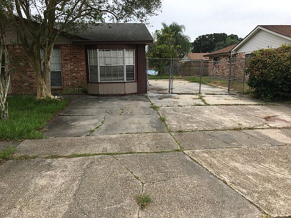 2nd image of 3009 Mount Kennedy Dr