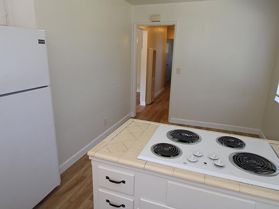 2nd image of 313 Dunster Dr
