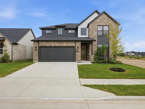 4620 Commack Dr, Fort Worth, TX 76135