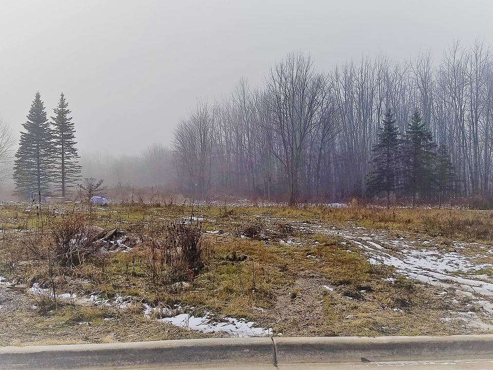 1st image of 3930 Macey Dr NW
