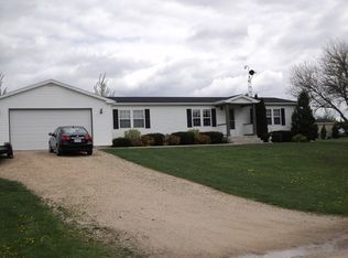 1202 Fisk Rd, Compton, IL 61318