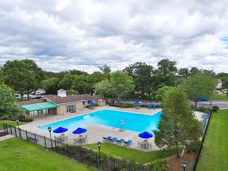 Villages at Montpelier Apartment Homes — Photo 19