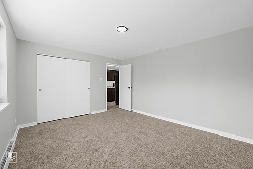 7800 S South Shore Dr Chicago, IL 60649 Photo 1