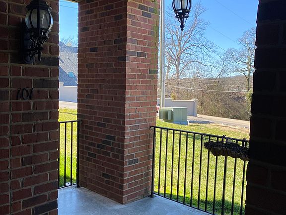 3rd image of 4805 Lyons View Pike #A101