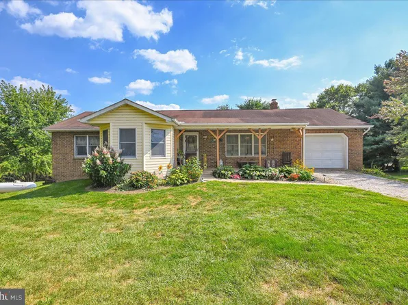 6667 Reynolds Mill Rd, Seven Valleys, PA 17360