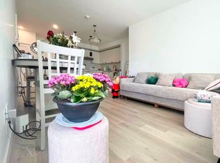 2425 166th St #7, Surrey, BC V3Z 1K7