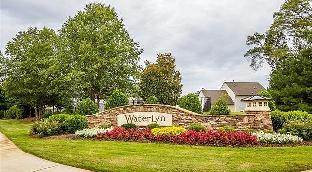 1st image of 14824 Heron Point Pl