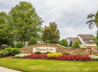 14824 Heron Point Pl, Charlotte, NC 28278