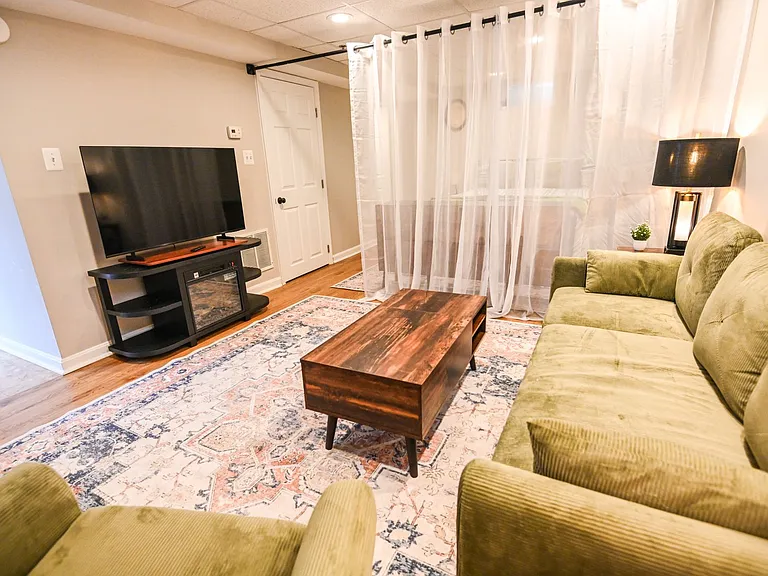 531 Gladhill Rd #B — Photo 6
