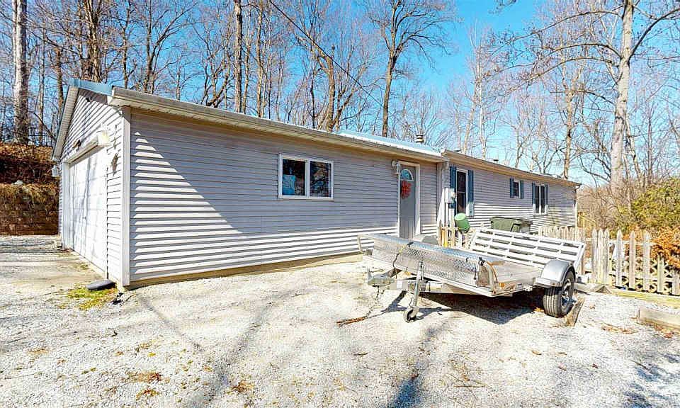 1st image of 4785 N Horseshoe Ln