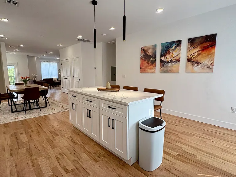 365 Devon St #2 — Photo 10
