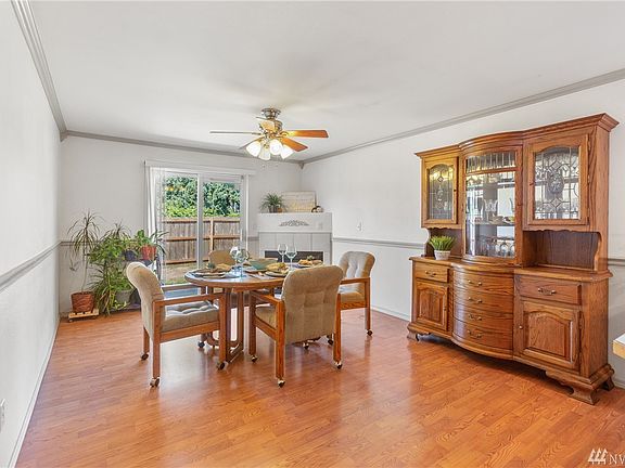 5th image of 12318 41st Ave NE