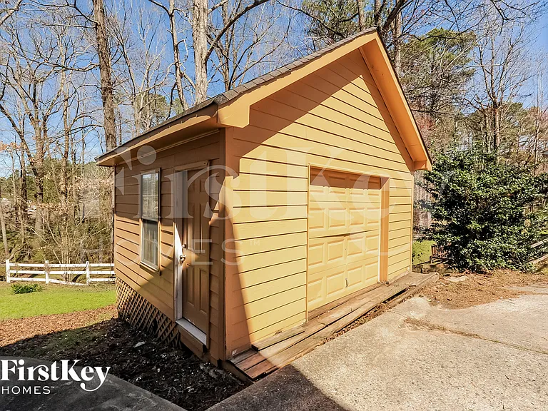 382 Scenic Ln — Photo 11