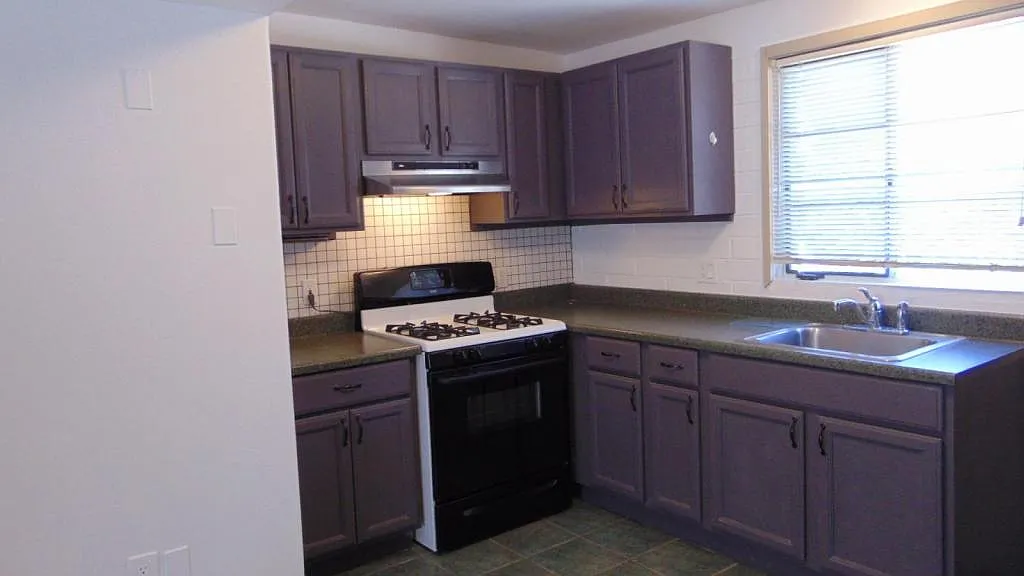 321 S Paseo Cerro B — Photo 4