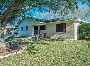 202 Watkins St, Elkhart, TX