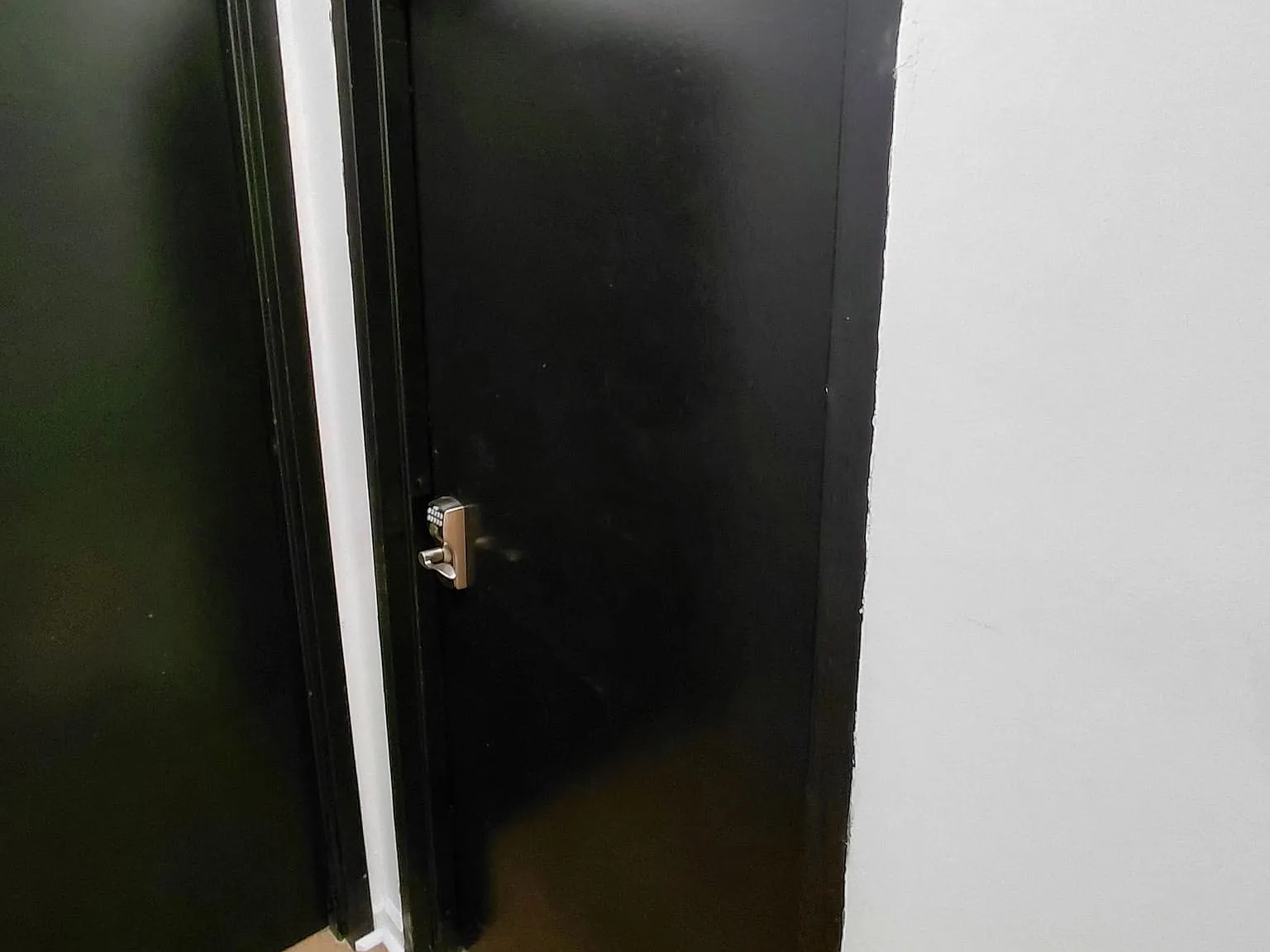1 bed, $1,400 — Photo 2