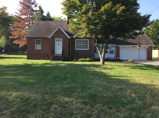 25864 Highland Rd, Richmond Heights, OH 44143