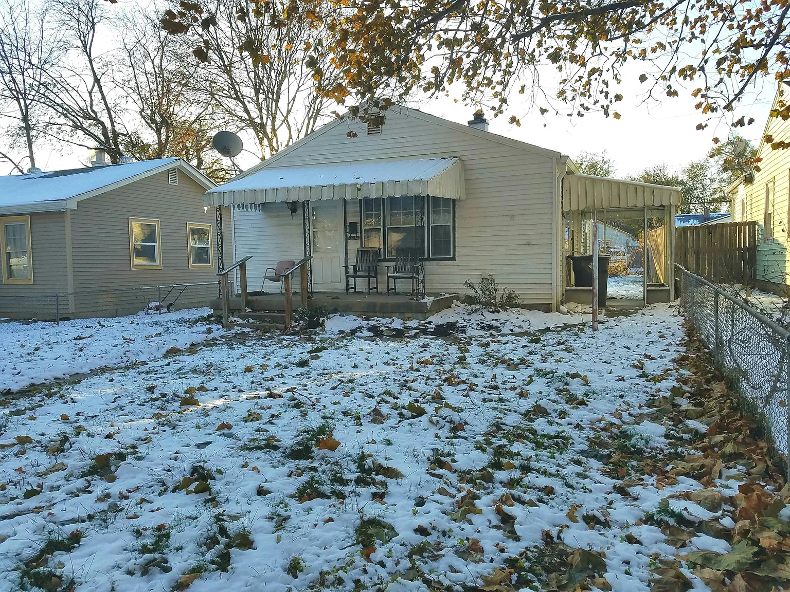 1044 N Rochester Ave photo 1