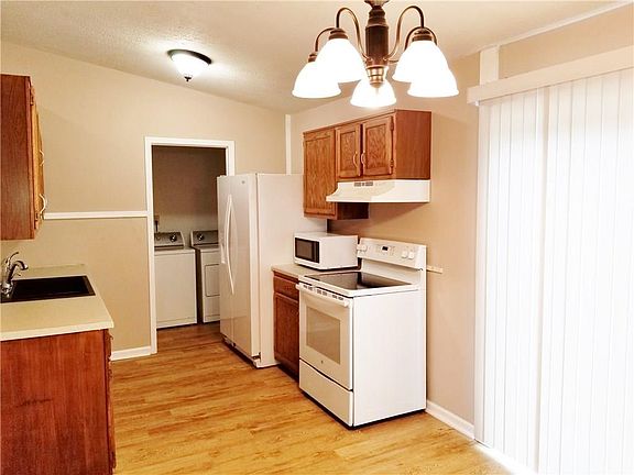 New luxury vinyl tile and brand new counter tops...simply georgeous!