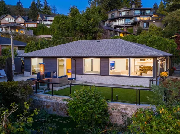 3812 Dalkeith Dr, North Vancouver, BC V7N 3N6
