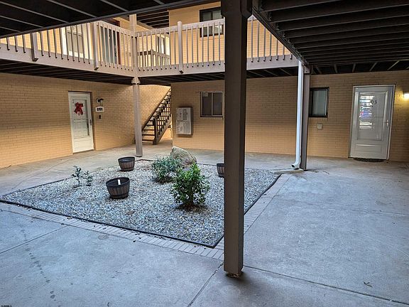 2nd image of 600 Pacific Ave APT B102