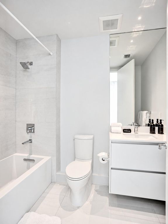 305 BRINY Avenue #401, photo 6