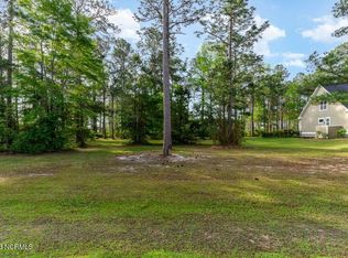 417 S Middleton Dr NW, Calabash, NC 28467