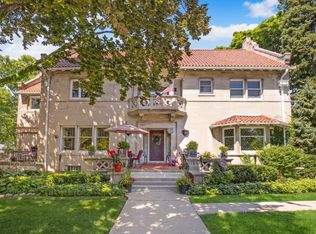 2107 N Terrace Ave #1, Milwaukee, WI 53202