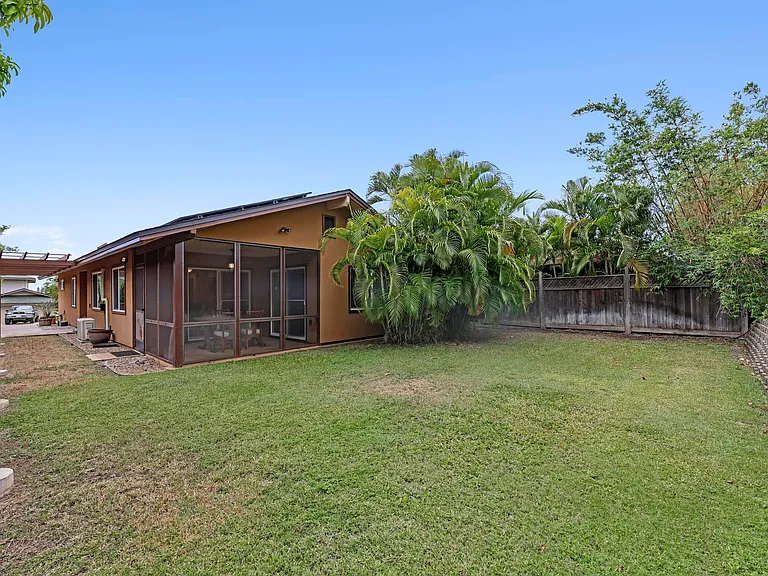 18 Kamakoi Pl — Photo 16